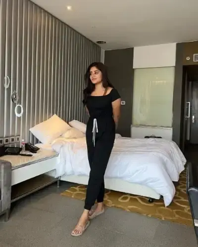 Call Girls Anand Lok Cash On Delivery